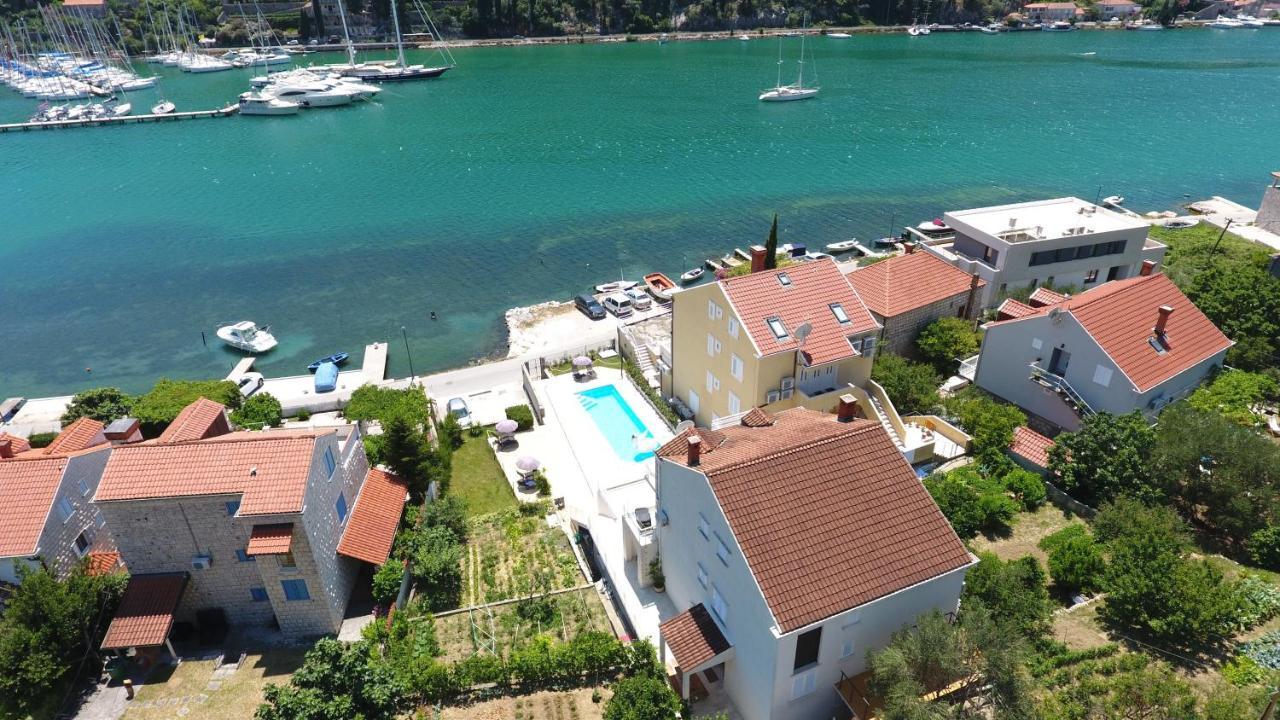 Apartments Pralas Мокошица Экстерьер фото
