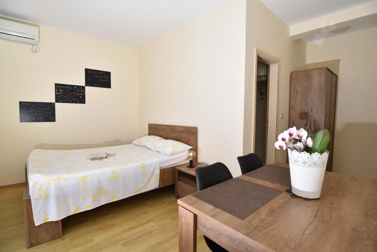 Apartments Pralas Мокошица Экстерьер фото