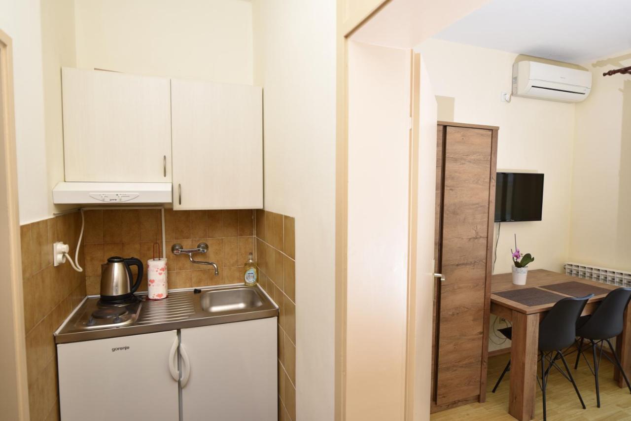 Apartments Pralas Мокошица Экстерьер фото