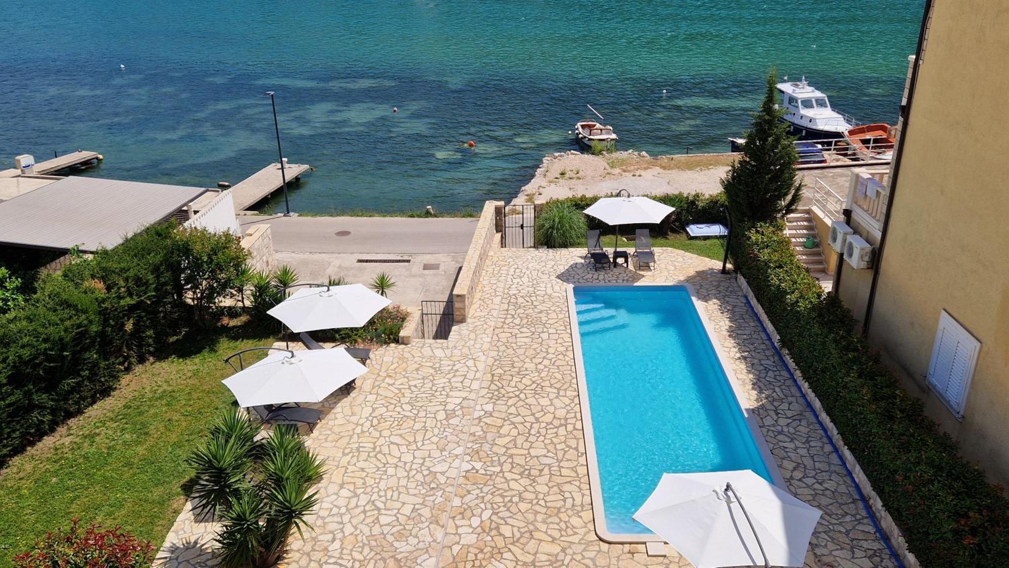 Apartments Pralas Мокошица Экстерьер фото